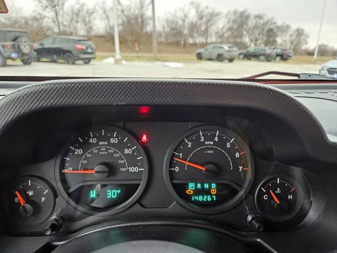 Used 2009 Jeep Wrangler X image 10