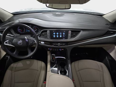Used 2019 Buick Enclave Essence FWD image 12