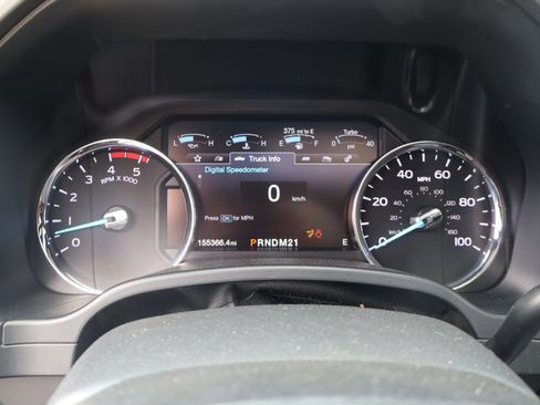 Used 2019 Ford F350 Platinum w/ Platinum Ultimate Package AWD/4WD image 18