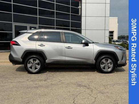 Used 2024 Toyota RAV4 XLE FWD image 2