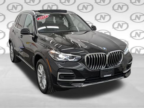 Used 2023 BMW X5 xDrive40i w/ Premium Package AWD/4WD image 23