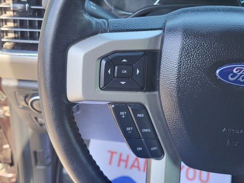 Certified 2019 Ford F150 Lariat w/ Trailer Tow Package image 28