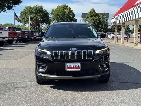 Used 2019 Jeep Cherokee Limited AWD/4WD image 2