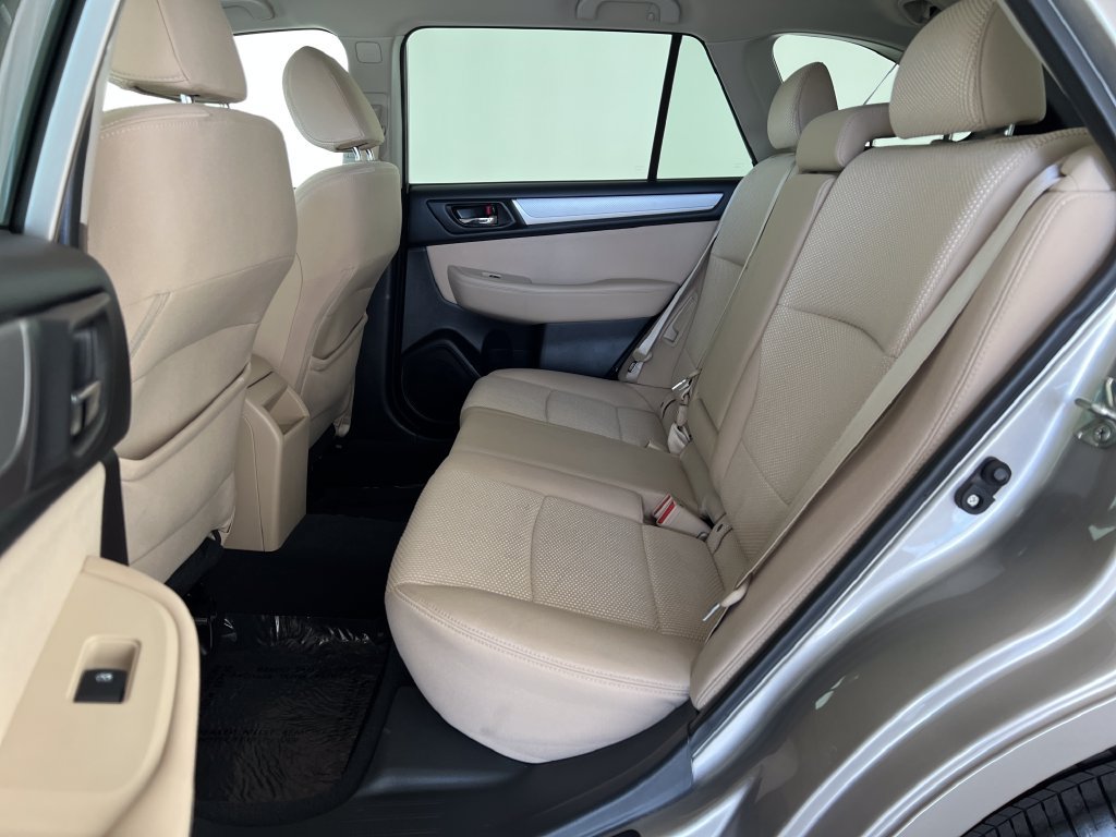 Used 2017 Subaru Outback 2.5i Premium AWD/4WD image 26