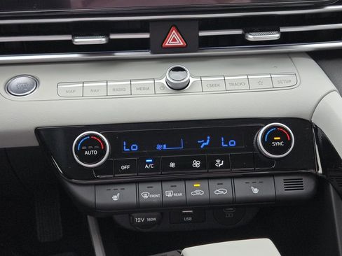 New 2026 Hyundai Elantra Limited image 15