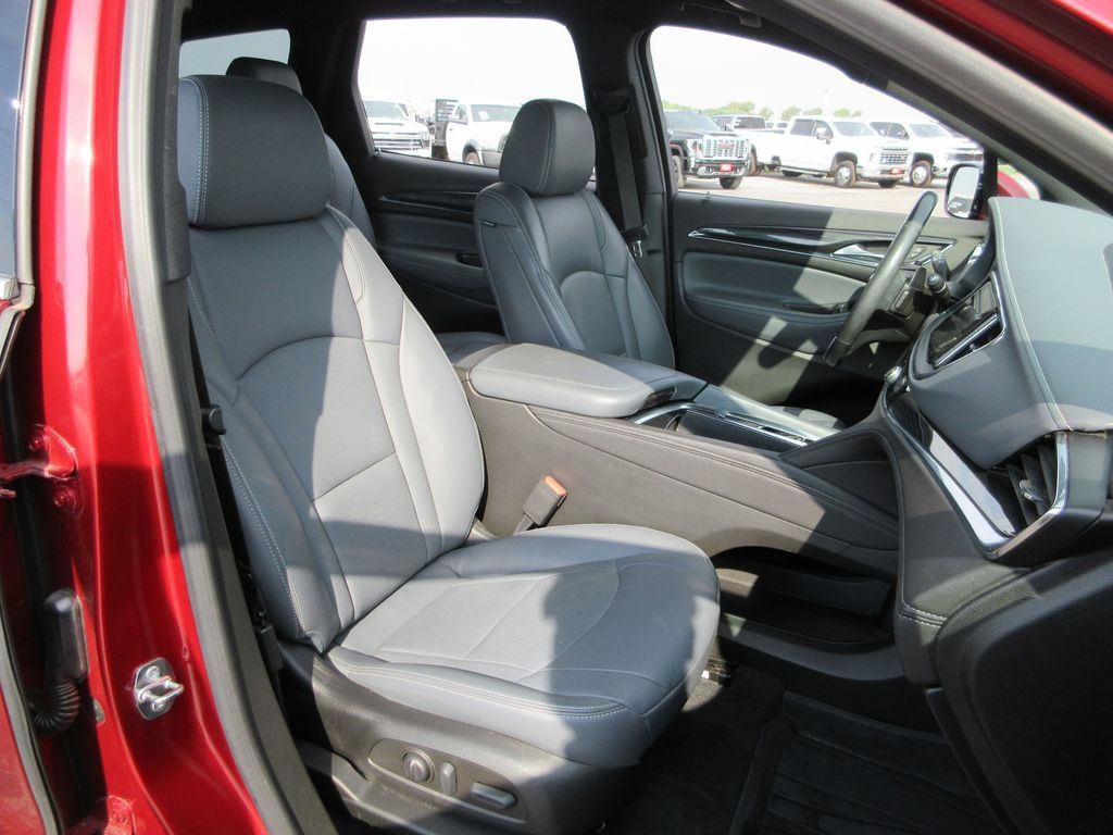 Certified 2023 Buick Enclave Essence FWD image 22