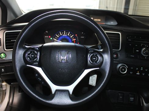 Used 2014 Honda Civic LX image 10