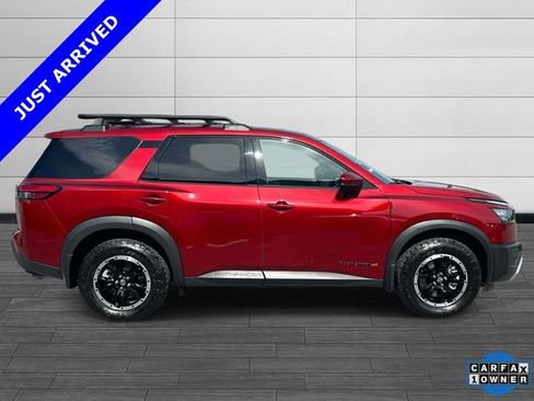Used 2024 Nissan Pathfinder Rock Creek AWD/4WD image 2