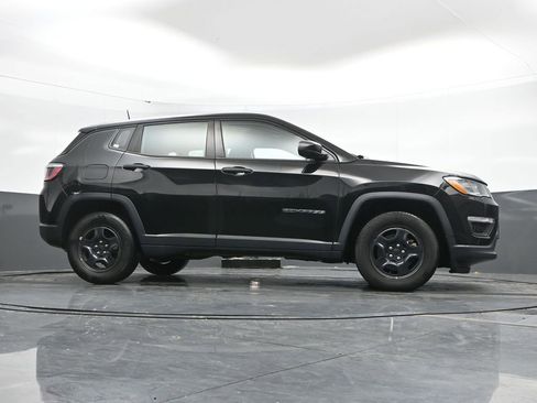 Used 2018 Jeep Compass Sport image 24