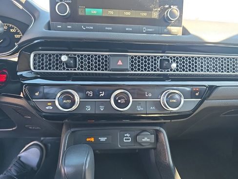 Used 2024 Honda Civic EX-L image 18