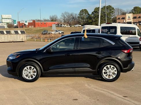 Certified 2023 Ford Escape Active image 8