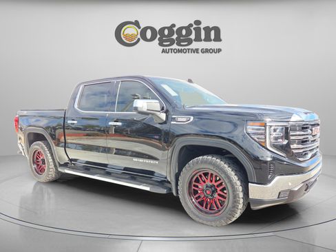 Used 2022 GMC Sierra 1500 SLT w/ SLT Premium Plus Package image 7