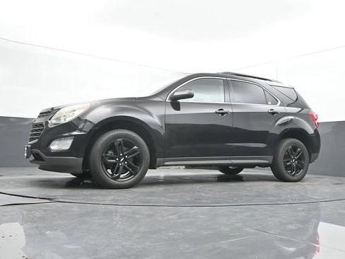 Used 2017 Chevrolet Equinox LT AWD/4WD image 28