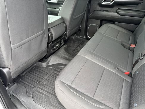 Used 2023 GMC Sierra 1500 SLE AWD/4WD image 31