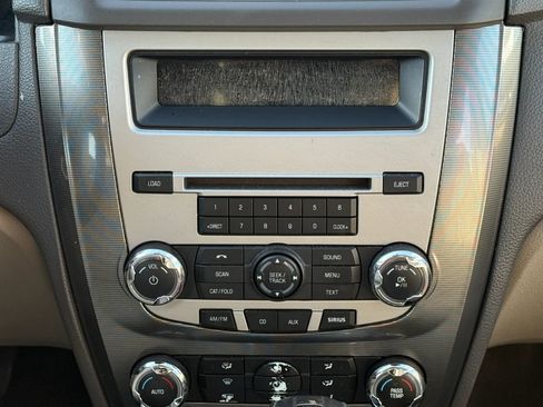 Used 2012 Ford Fusion SEL image 25