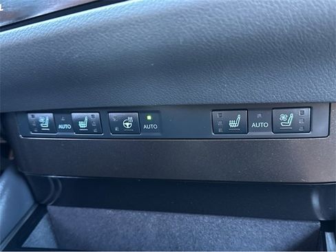 Certified 2025 Lexus ES 350 w/ Premium Package image 10