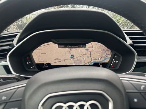 Used 2022 Audi Q3 2.0T Premium Plus w/ Premium Plus Package image 9