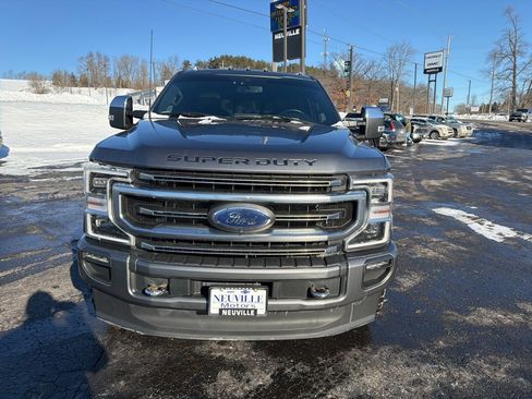 Used 2022 Ford F250 Platinum image 8