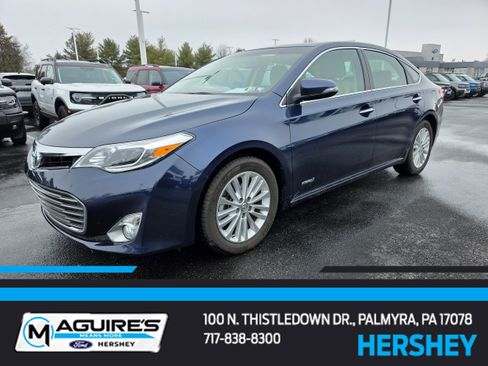 Used 2015 Toyota Avalon XLE Touring image 1