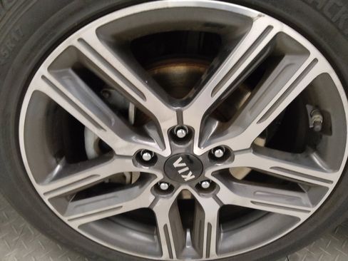 Used 2019 Kia Forte S FWD image 31