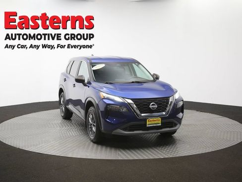 Used 2023 Nissan Rogue S AWD/4WD image 51