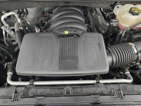 Used 2023 GMC Sierra 1500 AT4 w/ Technology Package AWD/4WD image 35