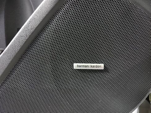 Used 2022 Subaru Forester Limited image 30