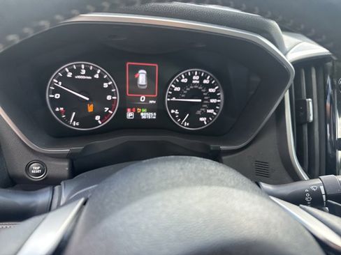 Used 2024 Subaru Ascent Limited w/ Technology Package image 19