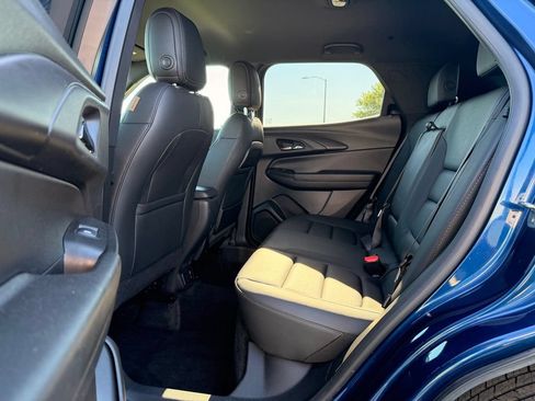 Used 2023 Chevrolet TrailBlazer ACTIV w/ Convenience Package AWD/4WD image 5