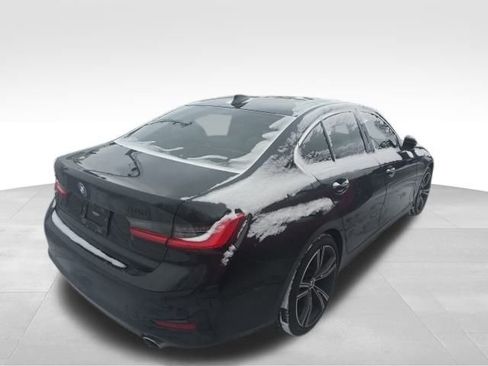 Used 2021 BMW 330i xDrive Sedan w/ Premium Package image 6