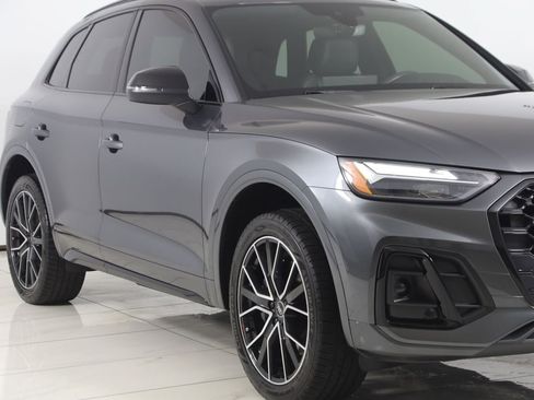 Used 2023 Audi SQ5 Premium Plus w/ Premium Plus Package AWD/4WD image 39