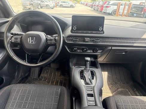 Used 2024 Honda HR-V Sport image 6