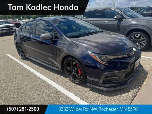 Used 2020 Toyota Corolla SE FWD image 1