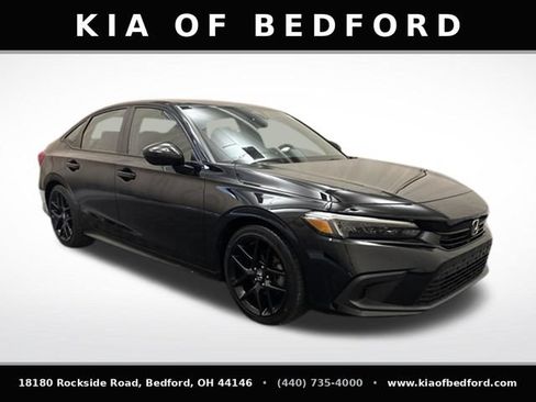 Used 2024 Honda Civic Sport image 3