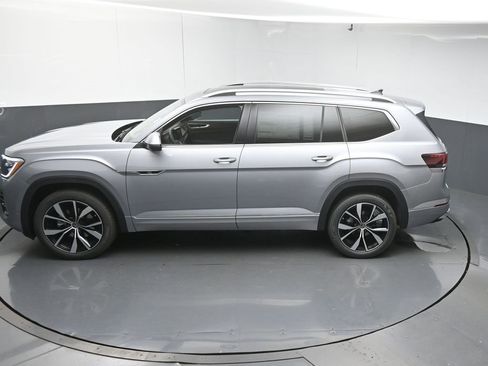 New 2026 Volkswagen Atlas SEL Premium R-Line image 46