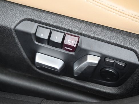 Used 2017 BMW M3 image 22