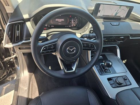 Certified 2024 MAZDA CX-90 Plug-In Hybrid w/ Preferred AWD/4WD image 9