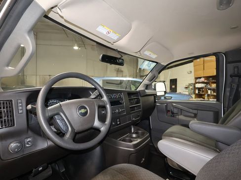 Certified 2024 Chevrolet Express 2500 w/ Driver Convenience Package image 9