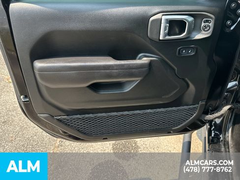 Used 2024 Jeep Wrangler Unlimited Sport AWD/4WD image 11