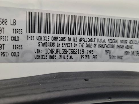 Used 2017 Jeep Grand Cherokee Trailhawk image 33