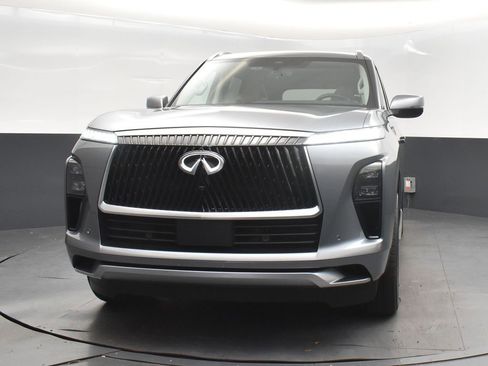 Certified 2025 INFINITI QX80 Sensory image 10