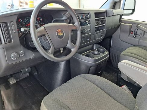 Used 2024 Chevrolet Express 2500 w/ Driver Convenience Package image 7