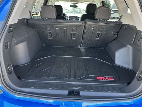 Certified 2024 GMC Terrain SLE w/ Driver Convenience Package FWD image 22