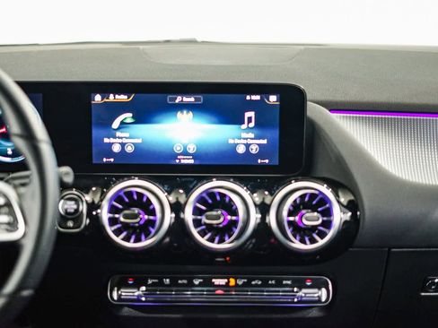 Certified 2023 Mercedes-Benz GLA 250 image 14