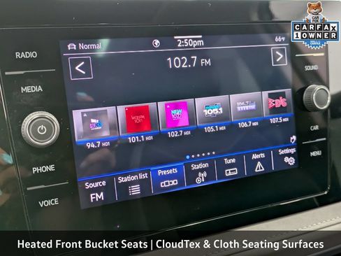 Used 2025 Volkswagen Taos SE w/ Panoramic Sunroof Package AWD/4WD image 16