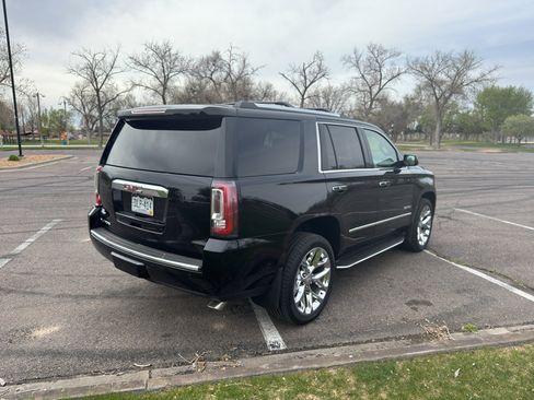 Used 2017 GMC Yukon Denali w/ Open Road Package image 5