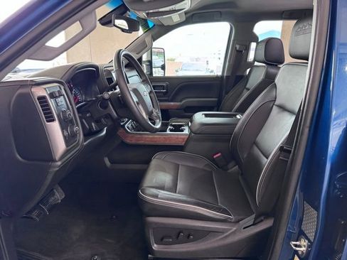 Used 2017 Chevrolet Silverado 3500 High Country w/ Duramax Plus Package image 9