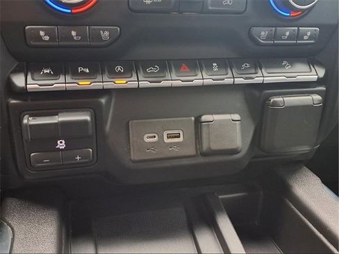 Certified 2020 Chevrolet Silverado 1500 LTZ w/ LTZ Plus Package image 10