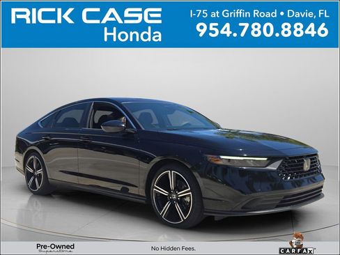 Used 2023 Honda Accord Sport image 1
