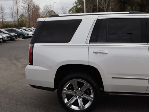 Used 2019 GMC Yukon Denali w/ Open Road Package image 10